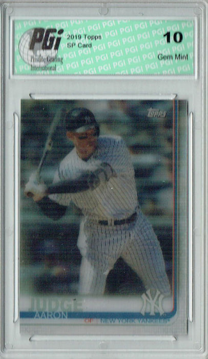 Aaron Judge 2019 Topps 3D #150 Only 540 Made Rare Trading Card PGI 10