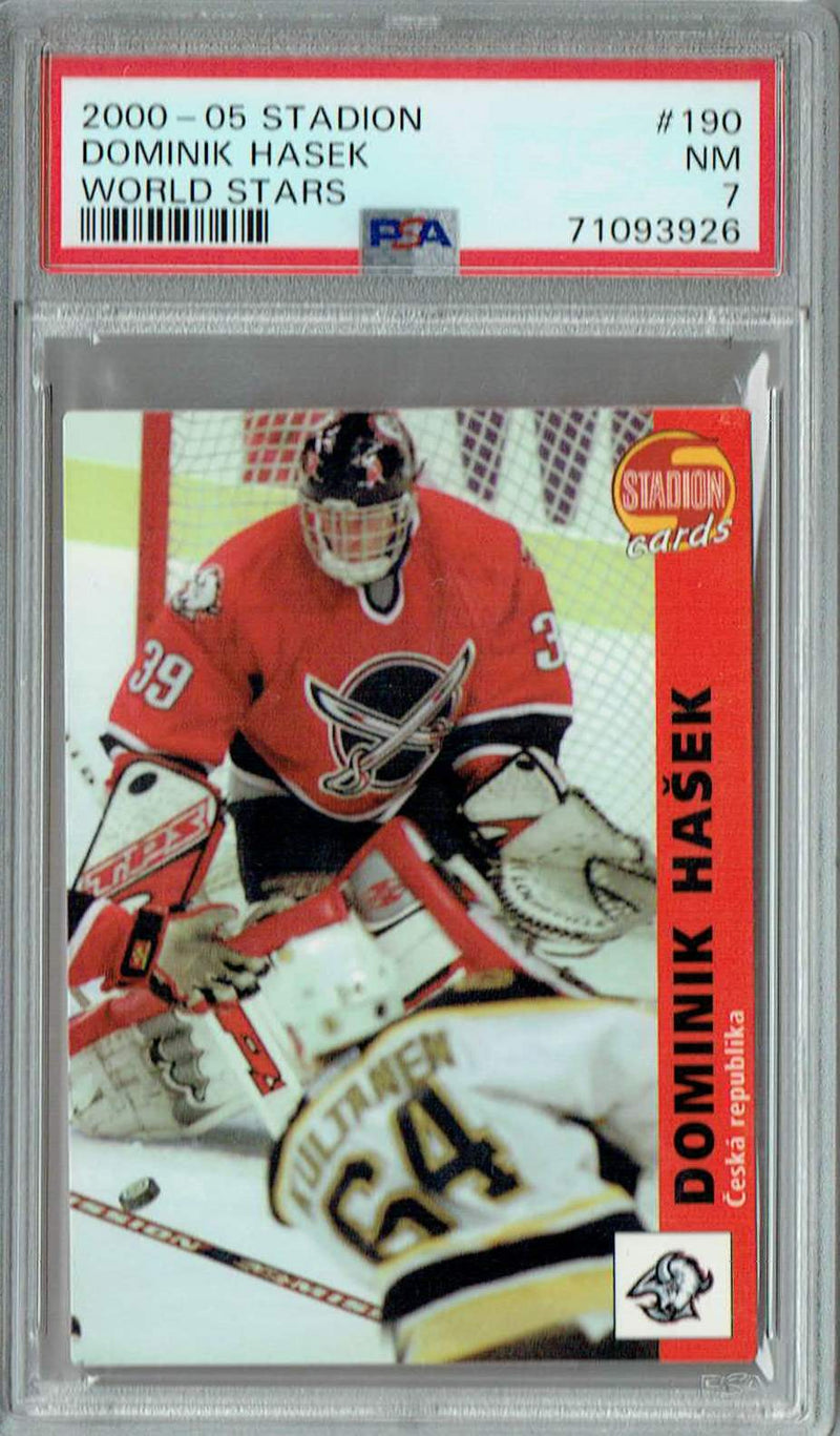 PSA 7 NM Dominik Hasek 2000-05 Stadion #190 Rare Trading Card World Stars