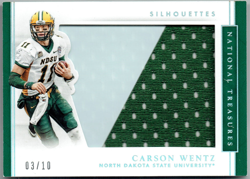 Carson Wentz 2017 National Treasures Jumbo Patch #3/10 Rookie Card Eagles #3