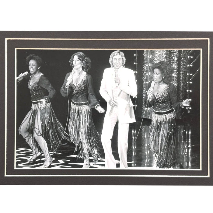 Barry Manilow Autographed 8x10 Photo JSA Framed Music Singer Signed