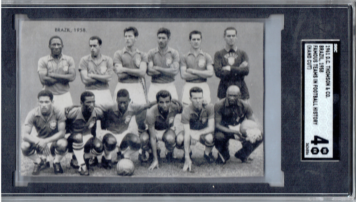SGC 4 Pele/Brazil 1961 D.C. Thompson Famous Teams Rare Trading Card