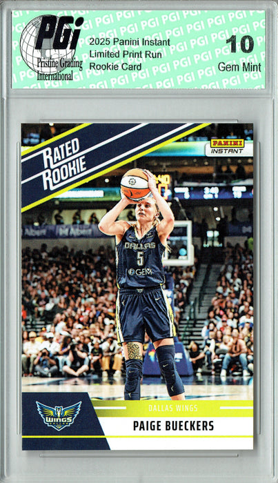 Paige Bueckers 2025 WNBA Panini Instant #RRR1 Retro Rated Rookie Card PGI 10