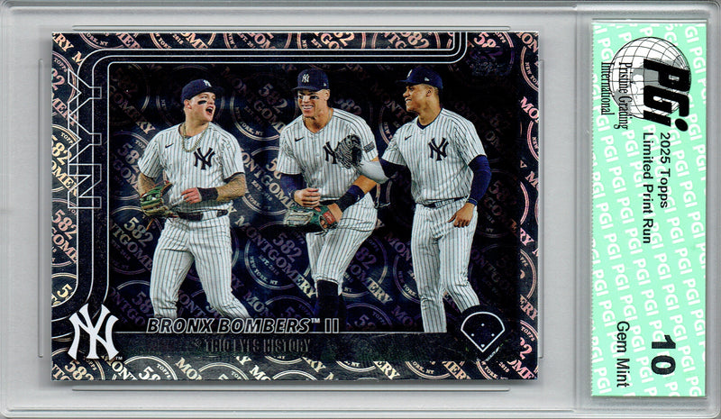 Bronx Bombers 2025 Topps 582 Montgomery #184 Foil SP Rare Trading Card PGI 10