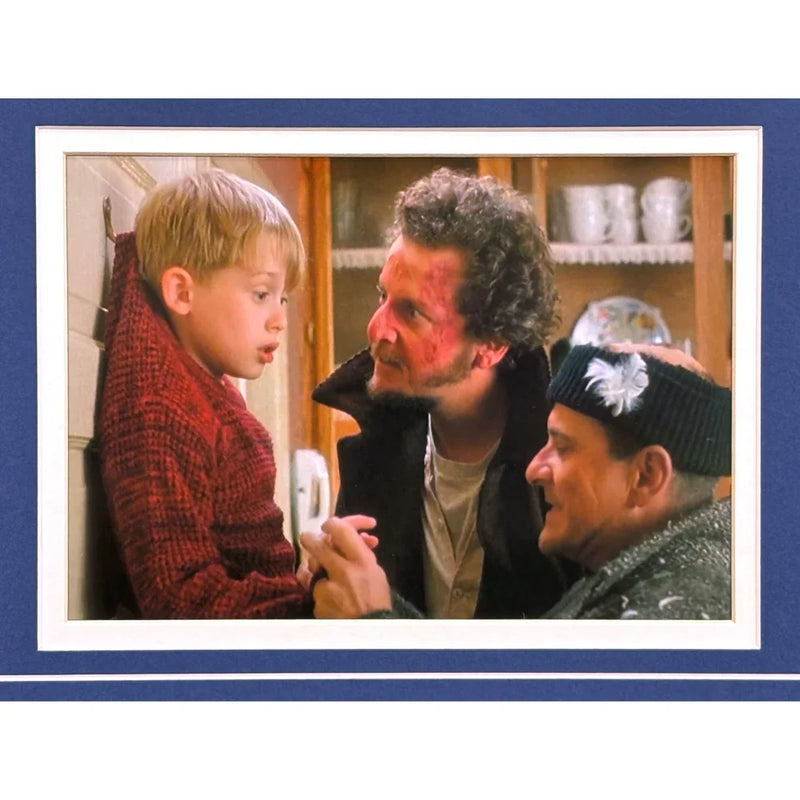 Home Alone Cast Macaulay Culkin Pesci Stern Signed Poster 8x10 Photo Framed JSA Autograph Joe Daniel Movie