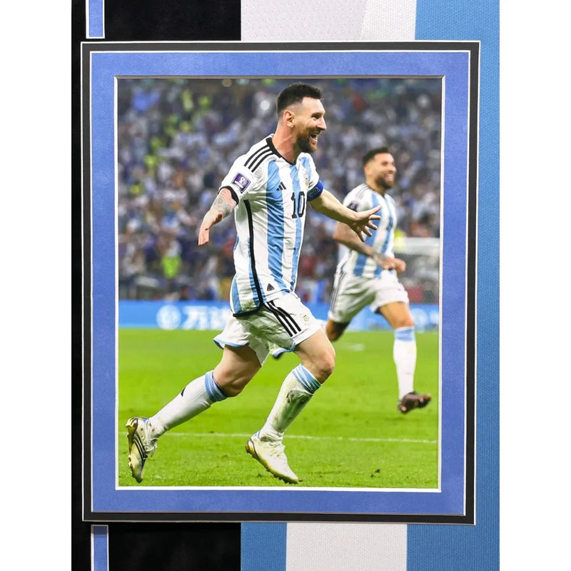 Lionel Messi Autographed Argentina World Cup 2022 Jersey Framed BAS Signed Leo