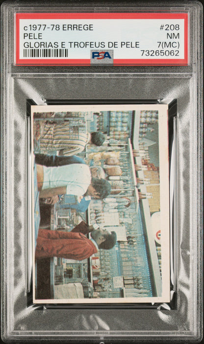PSA 7 NM Pele 1977 Errege #208 Rare Trading Card Glorias e Trofeus de Pele