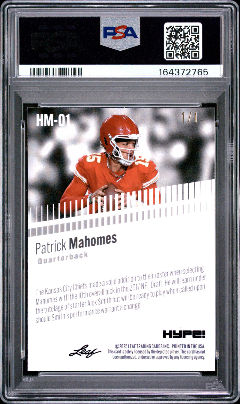 Patrick Mahomes Trading Card 2025 Leaf HYPE! Metal #HM-01 Gold 1/1, PSA 10, Kansas City Football