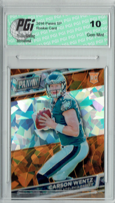 Carson Wentz 2016 Panini Cracked Ice #32 Only 25 Made Rookie Card PGI 10