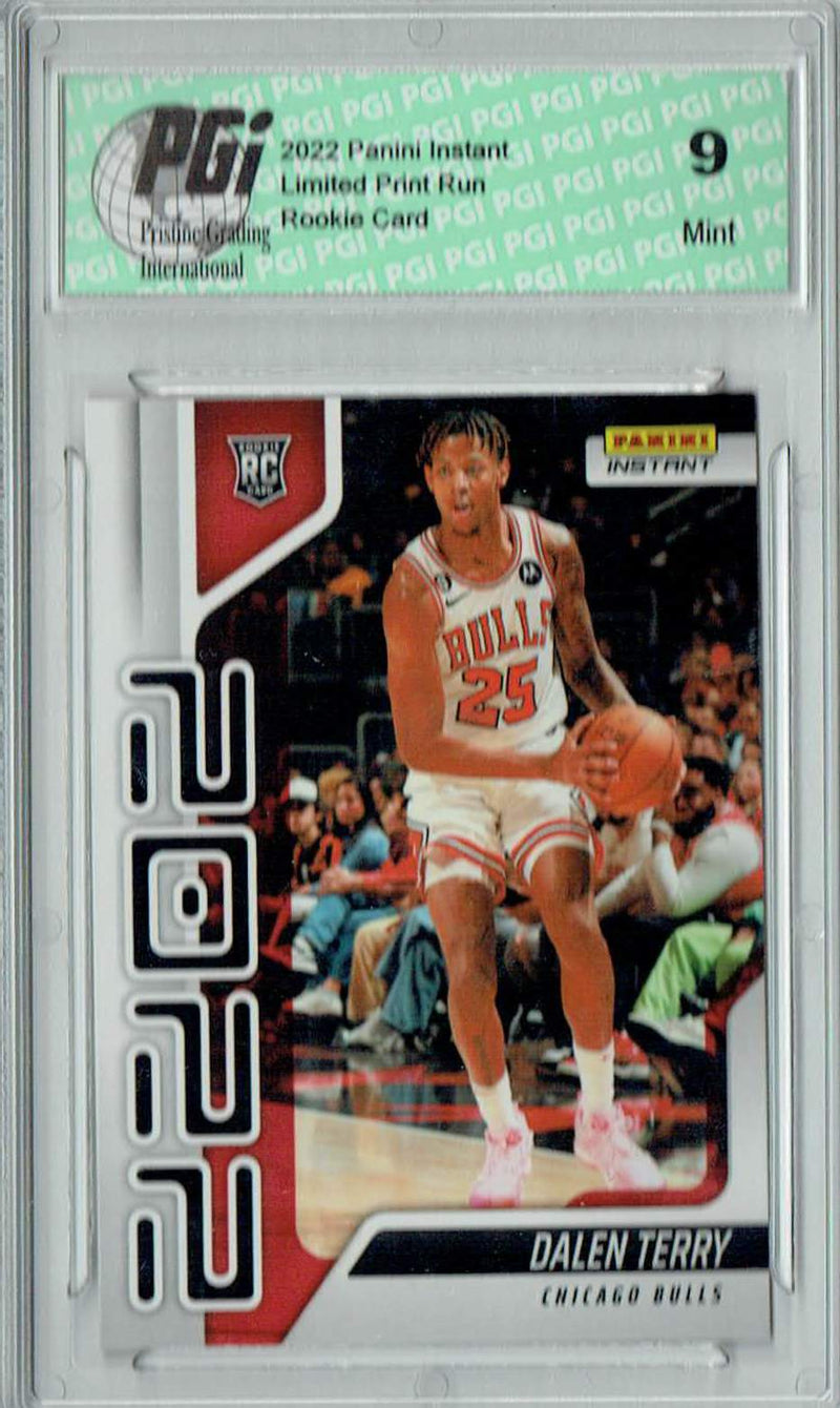 PGI 9 Dalen Terry 2022 Panini Instant Year One #YO-18 1 of 767 Rookie Card