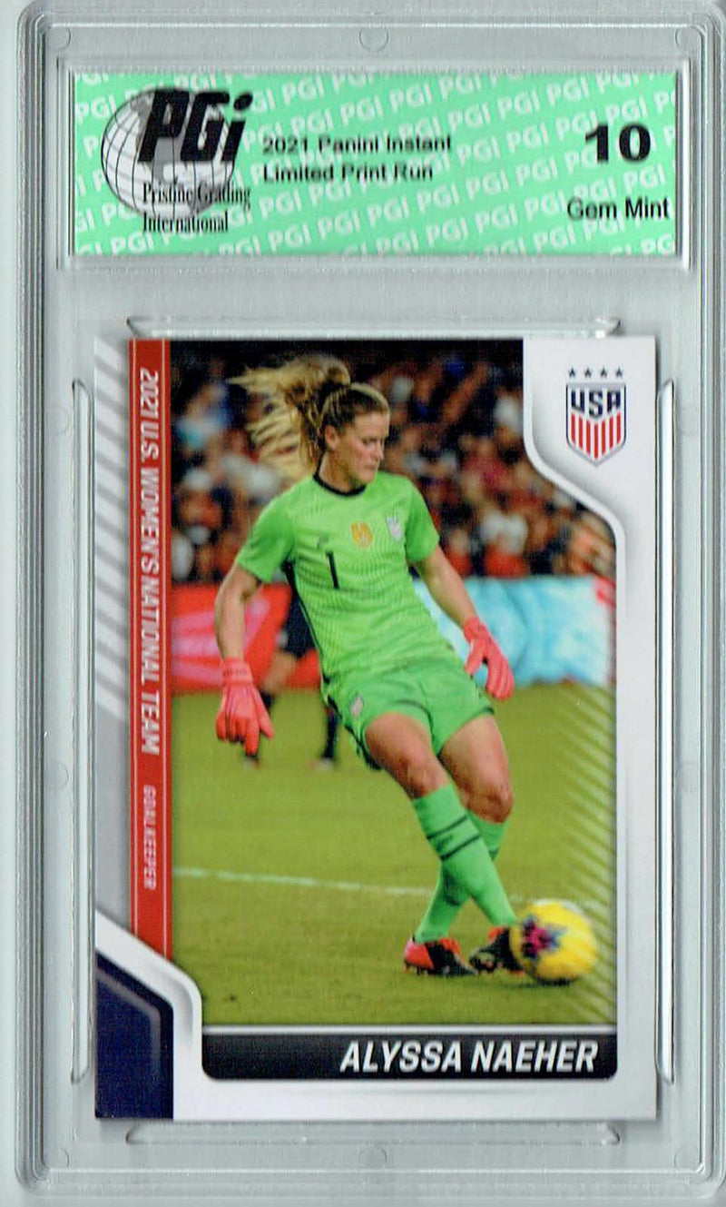 Alyssa Naeher 2021 Panini America #26 USWNT Short Print (SP) Trading Card PGI 10