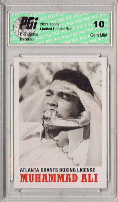 Rare Muhammad Ali 2021 Topps #25 Print Run: 1,109 Trading Card PGI 10