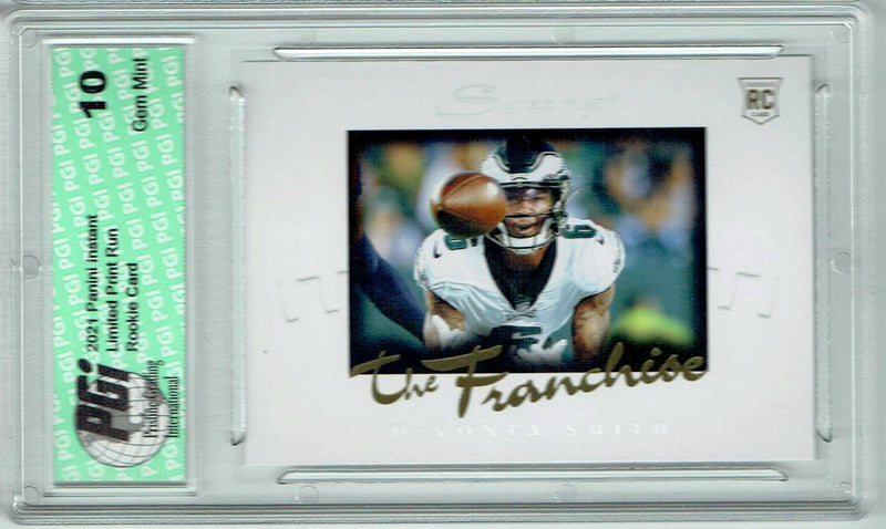 DeVonta Smith 2021 Score #F26 The Franchise 1/1966 Made Rookie Card PGI 10