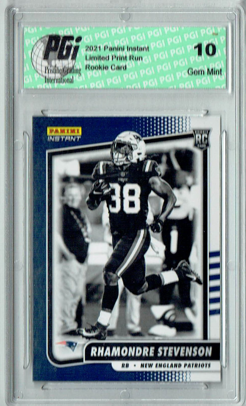 Rhamondre Stevenson 2021 Panini #BW30 Black & White 1/2728 Rookie Card PGI 10