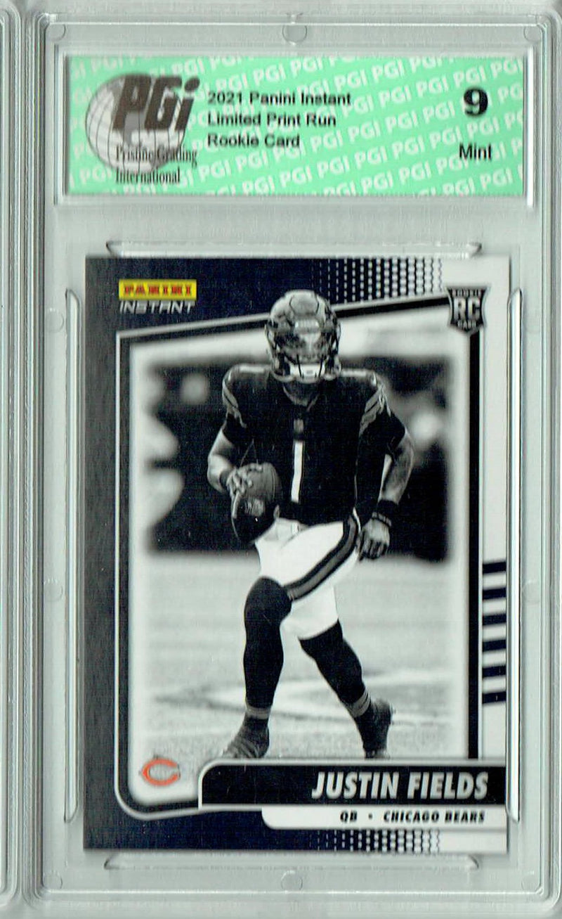 PGI 9 Justin Fields 2021 Panini Instant #BW8 Black & White 1/2728 Rookie Card